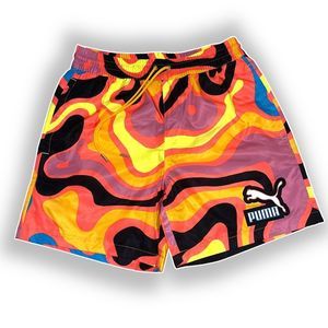 PUMA swim shorts for men sz SM